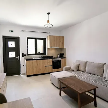 Aparthotel Sokol Stone House Vlikhon