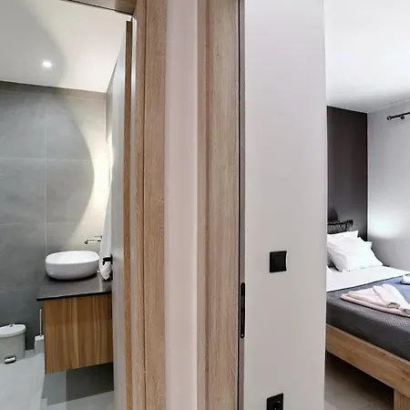 Aparthotel Sokol Stone House *